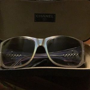 Chanel sunglasses authentic